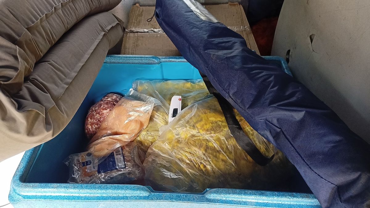Auto bez chlazení vezlo prošlé maso na festival v Ostravě